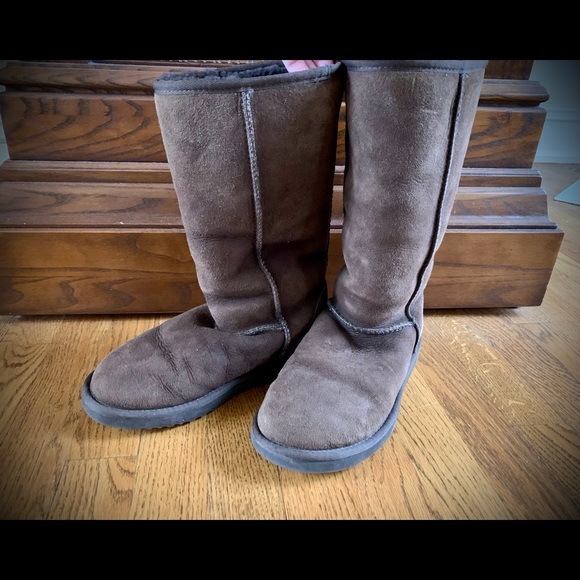 UGG Australia Classic Tall boot - Picture 5 of 9